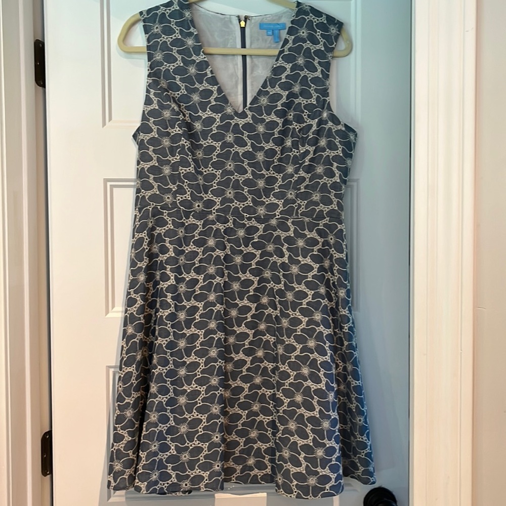 STAINED - Draper James chambray embroidered eyelet dress